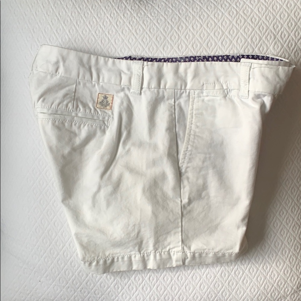 White Tommy Hilfiger shorts EUC